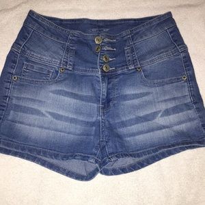 Wax Jeans. High waist bluejeans shorts
